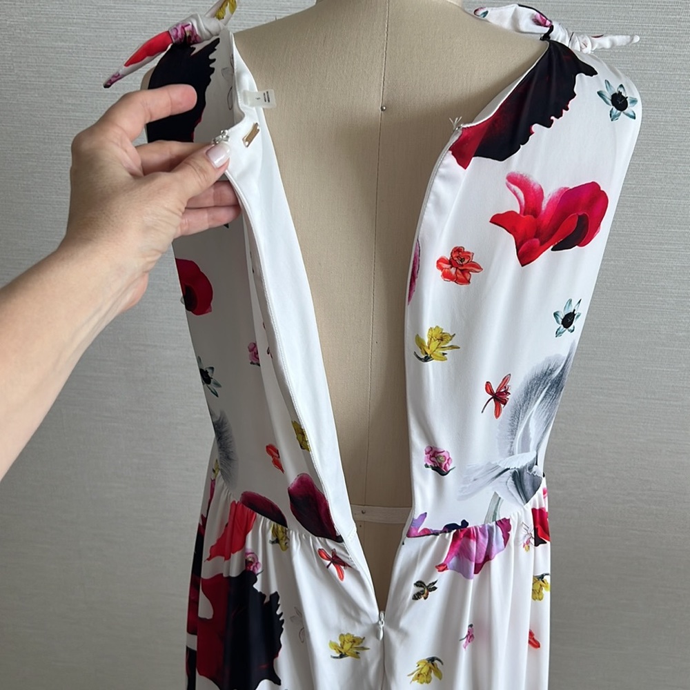 T TAHARI White Floral Maxi Dress Spring Summer Side Zip Size 6 - Picture 6 of 9